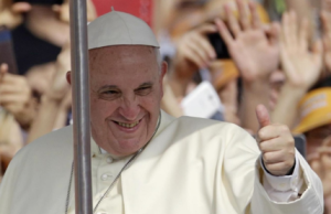 Il Papa al Meeting: esisitiamo perché siamo in relazione