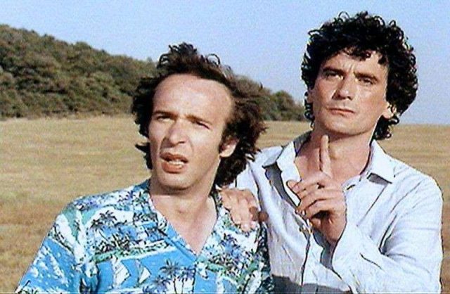scena-di-non-ci-resta-che-piangere-con-roberto-benigni-e-massimo-troisi