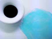 Opere che nascono sotto la spinta delle mani