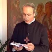 Vescovo Lambiasi legge