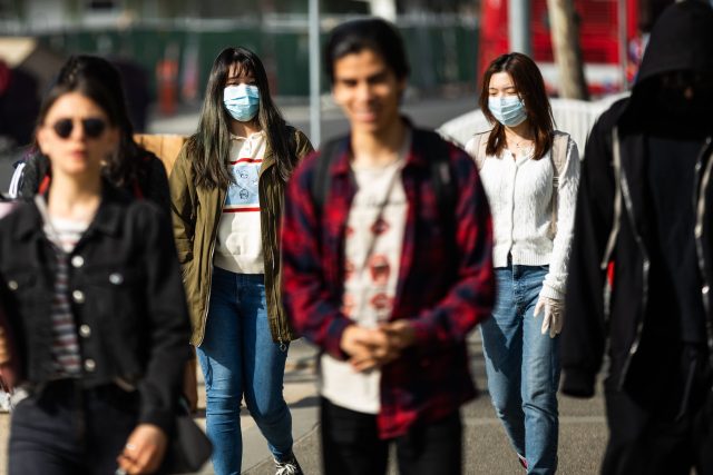 02WELL-TEENS-CORONAVIRUS1-mobileMasterAt3x