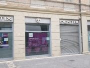 Dentix, pazienti senza cure e con tanti debiti cercano la restituzione