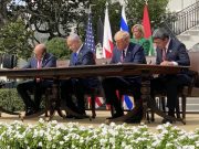 Medio Oriente, firmati i trattati Israele-Emirati Arabi-Bahrein