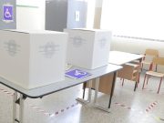 Referendum, alle 19 l’affluenza sfiora il 30%