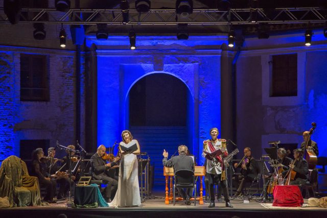 Marc'Antonio e Cleopatra, il mezzosoprano Delphine Galou e il soprano Sophie Rennert - ph Giorgio Pergolini
