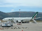 Alitalia, firmato il decreto per la Newco