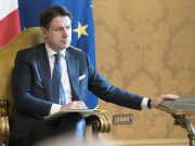 Coronavirus, Conte “Garantire distribuzione equa dei vaccini”
