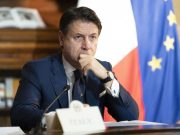 Covid, Conte “Non possiamo consentire vacanze sulla neve”