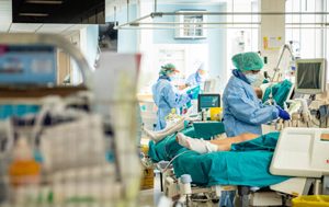 Rimini, Coronavirus: oggi nuovi positivi in calo (167, -6), ma aumentano i decessi (5). Stabili le terapie intensive, 30 i guariti