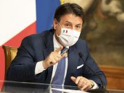 Covid, Conte: “L’arrivo delle prime dosi di vaccino è un messaggio di fiducia”