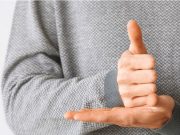 “Siamo sordi, non invisibili”