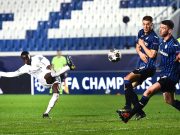 Atalanta in 10 cede solo nel finale, Real vince 1-0