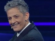 A Sanremo Fiorello ironizza su Zingaretti, cantano Mihajlovic e Ibra