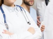 Studenti di medicina: il peso degli eroi del futuro giovani studenti di medicina