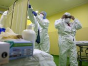 La pandemia ha causato almeno 99 mila morti in più di quanto atteso