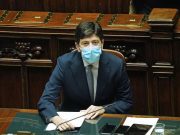 Speranza “Esami e terapie gratis per guariti da forma grave Covid”