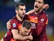 Lazio sconfitta 2-0, il derby va alla Roma