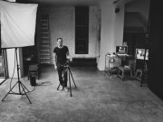 Torna il calendario Pirelli, Bryan Adams scatterà edizione 2022