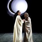 Il soprano Eleonora Buratto (Anaï), il mezzosoprano Monica Bacelli (Marie) - Ph Studio Amati Bacciardi