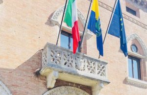 Purifica+ la vernice anti Covid-19. Il colorificio riminese la dona a Verucchio