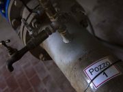 L’acqua sgorga pubblica: sì o no?