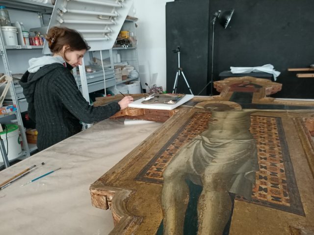Croce di Mercatello in fase di restauro
