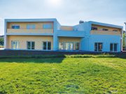 Al villaggio c’è una casa per nonni e nipoti