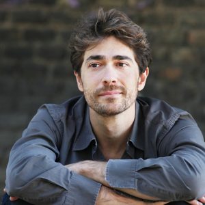 giovanni scifoni: donare vale quanto fare