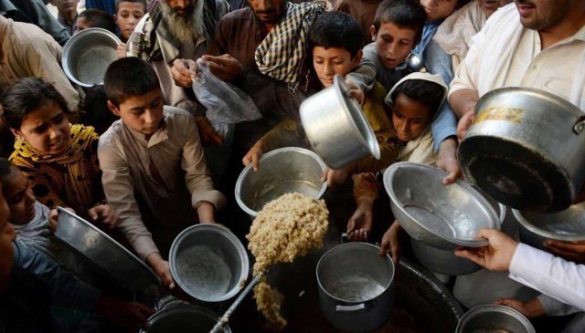 a kabul si rischia la strage umanitaria. 8 fratelli sono stati trovati morti per fame