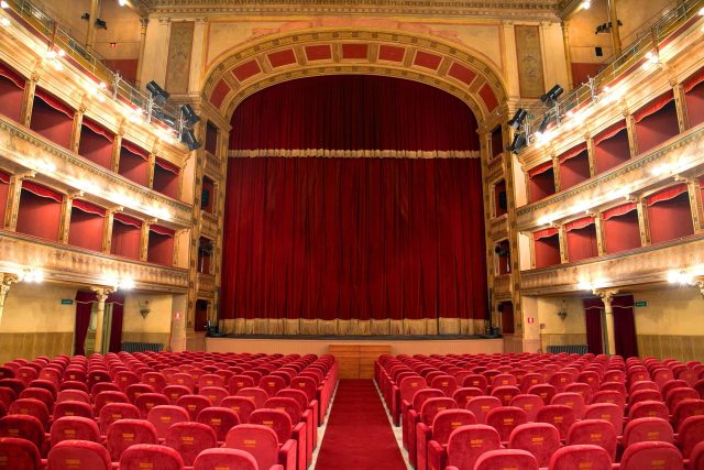 teatro galli rimini, 2021 la cultura ancora in lockdown teatro galli rimini, 2021 la cultura ancora in lockdown