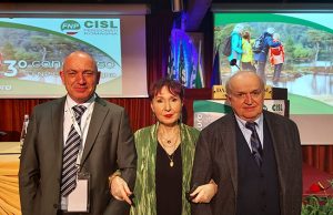 Pensionati e persone deboli siano al centro