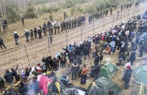 Accordo Italia-Albania, 673 milioni buttati a mare Polonia: 100 migranti arrestati nella notte