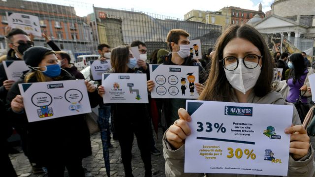 navigator capri espiatori - proteste