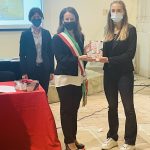 Lucia Bronzetti trono