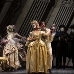 Il soprano Monica Zanettin (Manon) e il tenore Cristiano Olivieri (Maestro di ballo) - Ph Andrea Simi