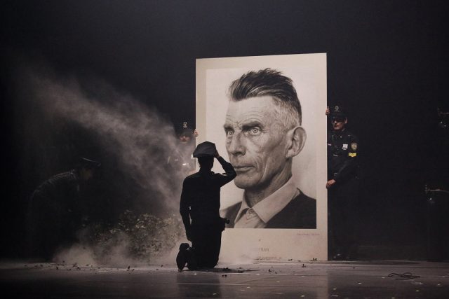 BROS, regia di Romeo Castellucci -Ph Jean Michel Blasco BROS, regia di Romeo Castellucci -Ph Jean Michel Blasco