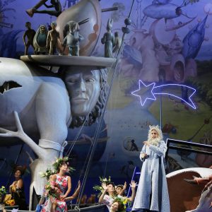 Le Comte Ory, una scena dello spettacolo - Ph Amati Bacciardi