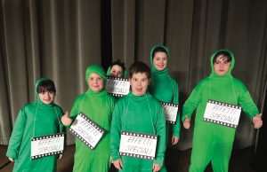 Registi in miniatura gridano “ciak, si gira!”