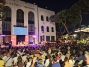 “Che senso ha tutto?”. Successo per la serata riccionese all’insegna di Giussani, Leopardi e Vasco Rossi