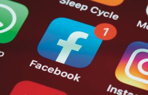 Facebookiamo due conti