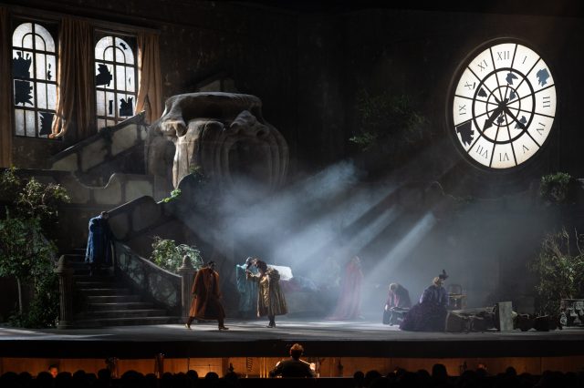 Gianni Schicchi, una scena dello spettacolo - PH Fabrizio Sansoni