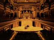 Candlelight, i concerti a lume di candele arrivano a Rimini