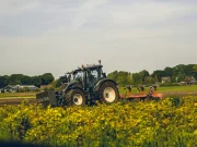 Cosa si nasconde dietro la protesta dei trattori
