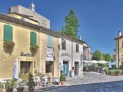 MONTEFIORE CONCA, UN BORGO PIENO DI FASCINO. E SERVIZI