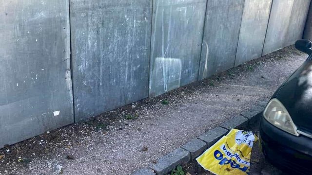 plance elettorali manifesti degrado