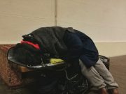 Povertà senza età né confini Rapporto povertà Caritas