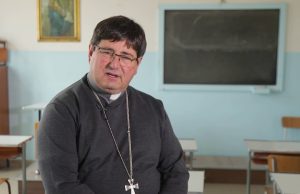 Il Vescovo Nicolò, la fine della scuola e le elezioni