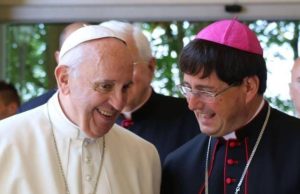 Papa Francesco al Vescovo Nicolò per il Meeting: “La ricerca del centro è di cruciale importanza”