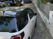 Quelli che… in doppia fila tanto riparto subito