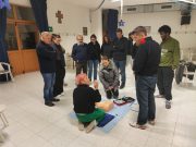 La parrocchia a scuola di defibrillatore